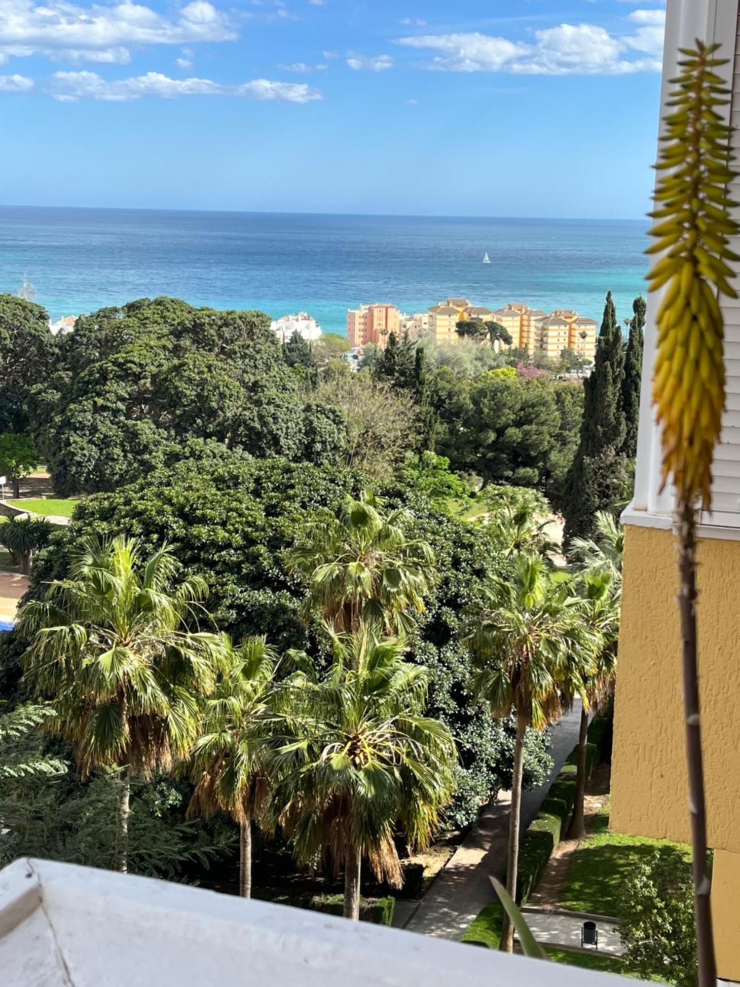 Coastal Feeling, Sea Views & Pools Apt Hercules Benalmádena Esterno foto